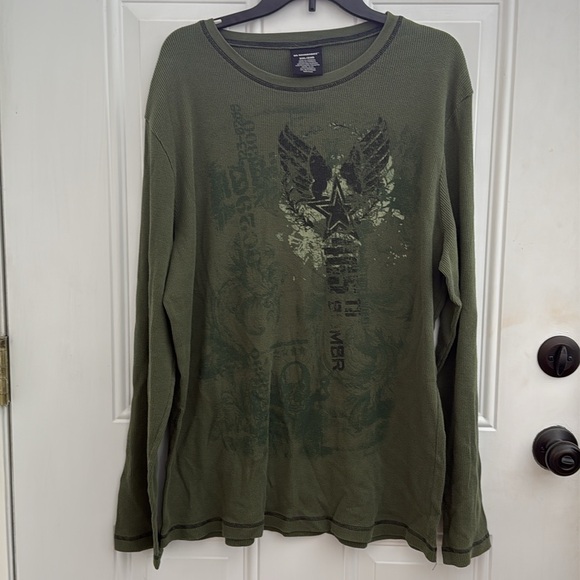 No Boundaries Graphic Long Sleeve Shirt. XXL. - Picture 3 of 11